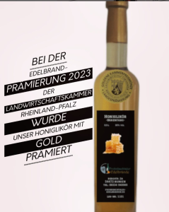 Honiglikör - Bärenfang 0,5 l (30% vol) in Glasflasche - Goldene Kammerpreismünze