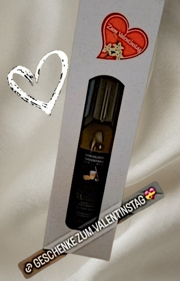 Valentinstaggeschenk Flasche mit Likör
