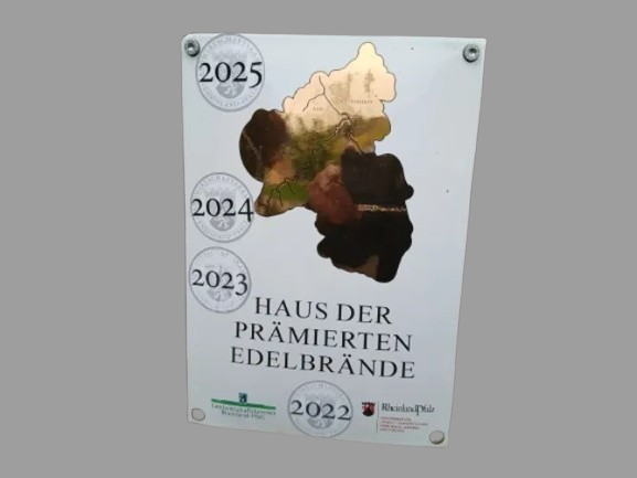 Plakette: Haus der prämierten Edelbrände